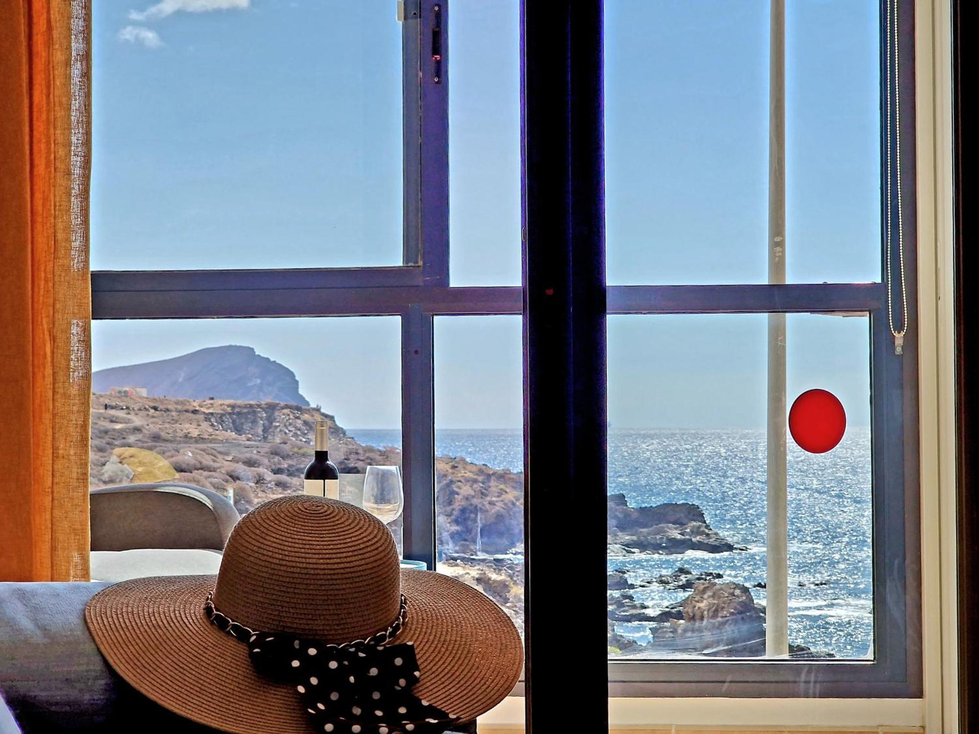 Las Rocas By The Ocean, Wifi And Sea View Los Abrigos Dış mekan fotoğraf